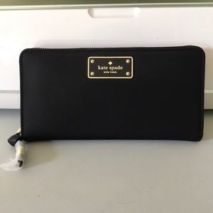 NWT Kate Spade Wallet